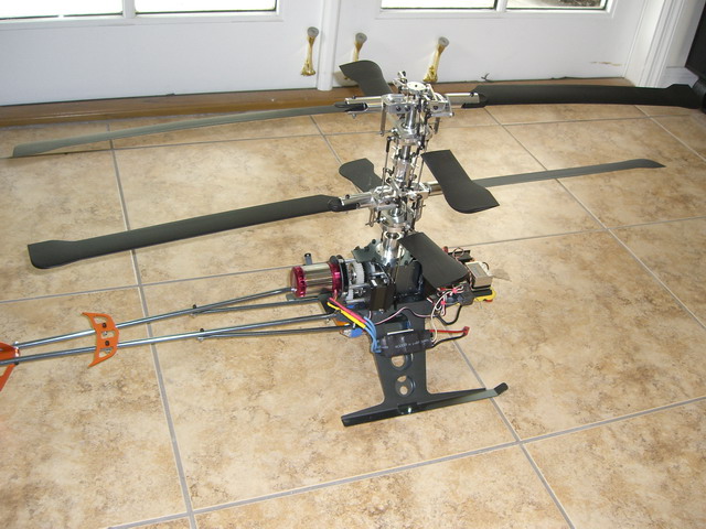 micro collective pitch rc helicopter